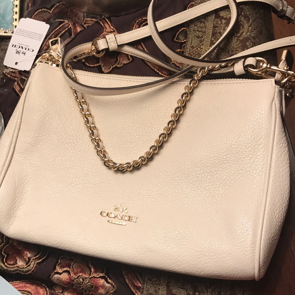 πΊH.PπΊAuthentic COACH pebbled leather CrossbodyπΈ - Picture 8 of 8